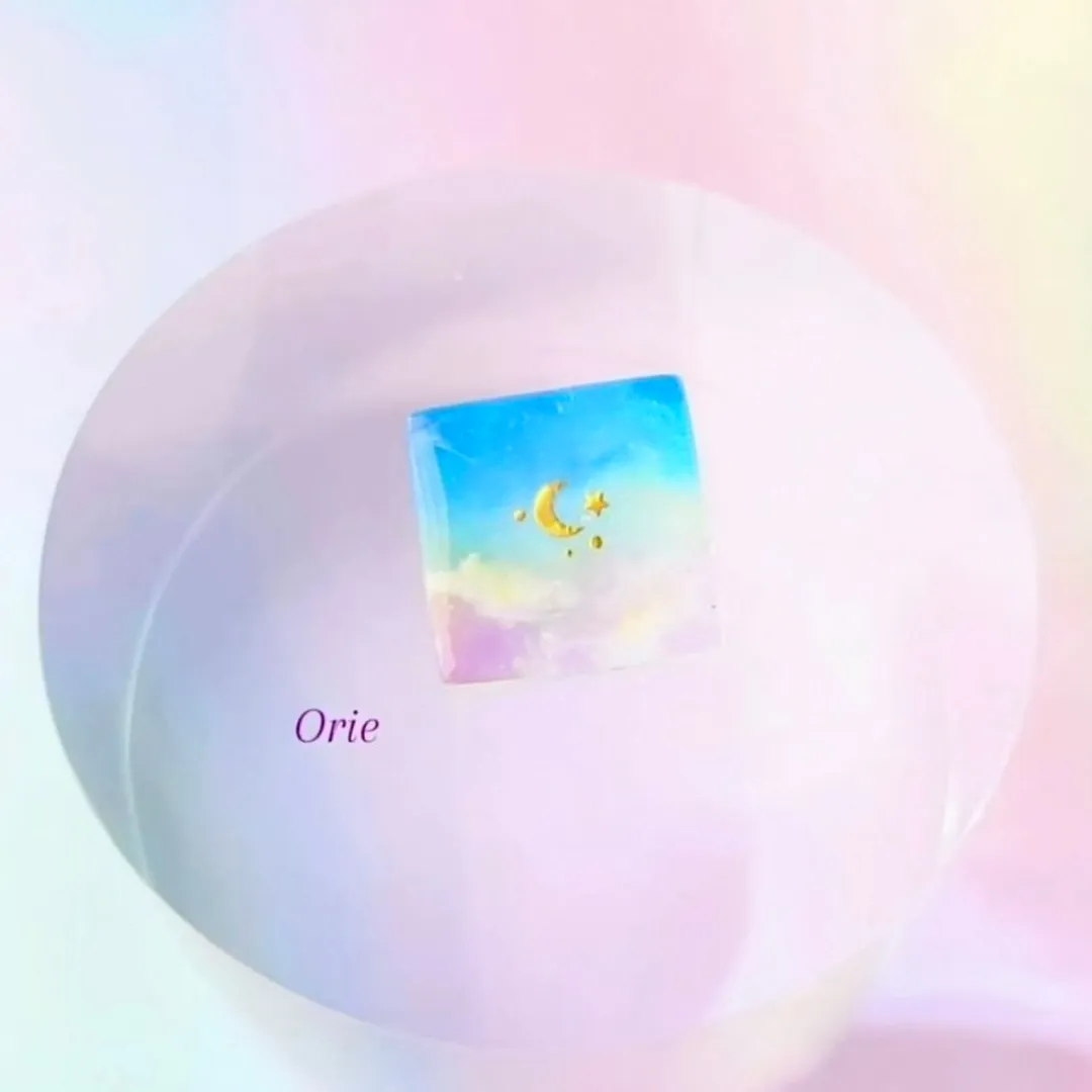Orie（オリエ）さんのレジン作品 | 作家のためのレジン 200g