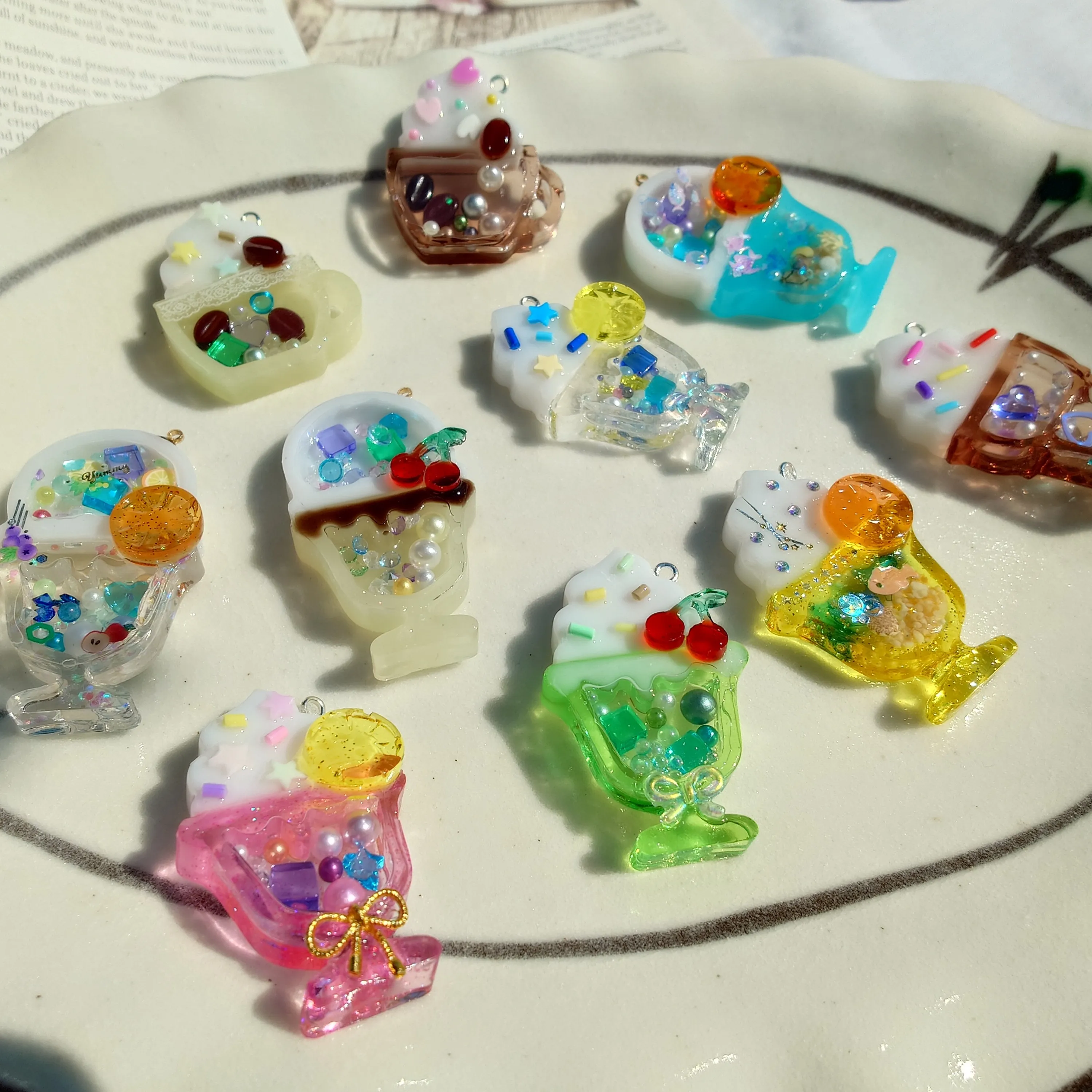coronさんのレジン作品 | 作家のためのレジン じゃぼんコーティング どぼん液 200m...