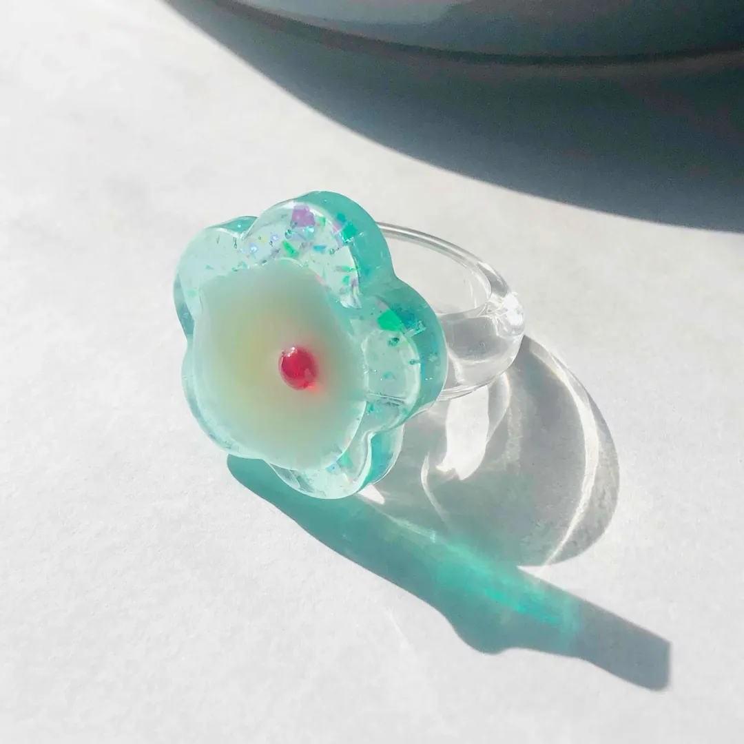 cakuuさんのレジン作品 | 【UV LED レジン】【パジコ直販】ジュエルラビリンス 星...