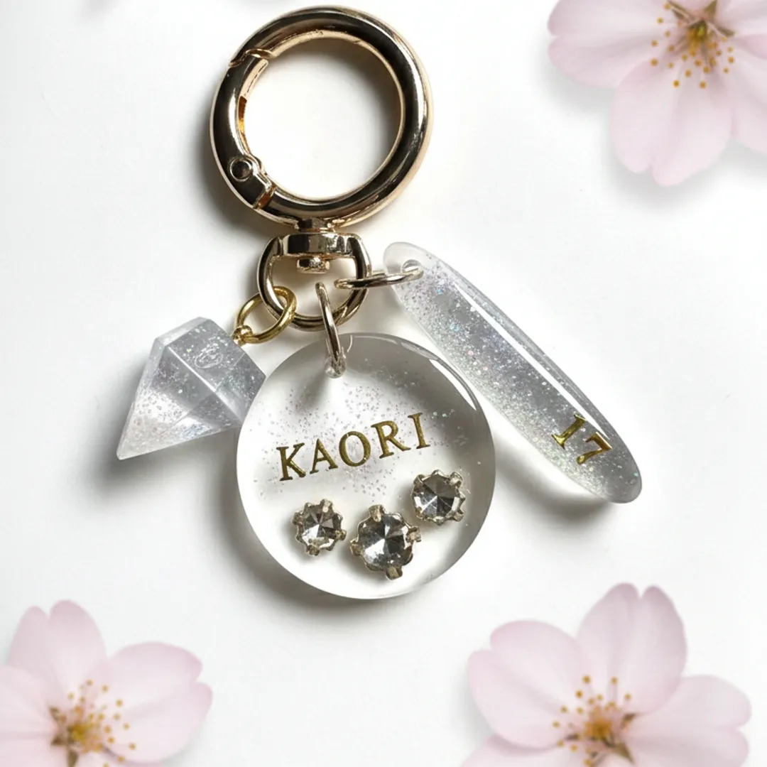 RIOKAさんのレジン作品 | 超透明【大容量UV-LEDレジン液】 レジン液 70g『コス...