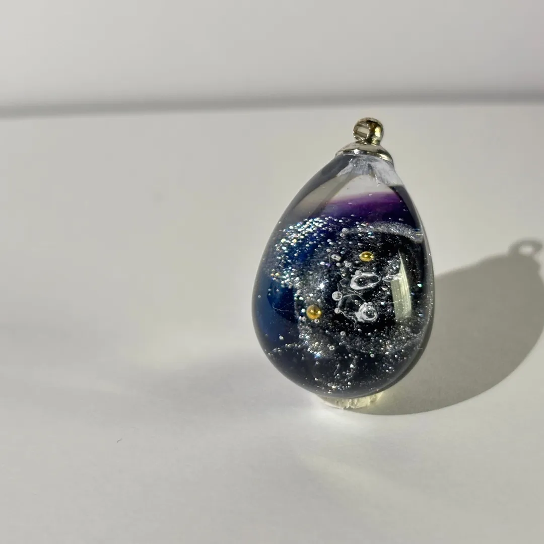 Aqua2025さんのレジン作品 | 超透明【大容量UV-LEDレジン液】 レジン液 70g『コス...