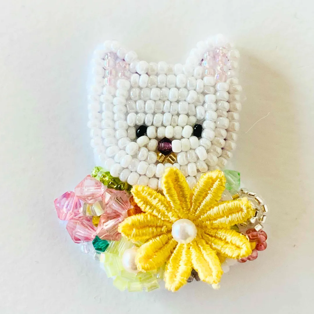 うさうささんのビーズ作品 | ビーズ 金具 ブローチピン カブセ 10個入り ゴールド・シ...