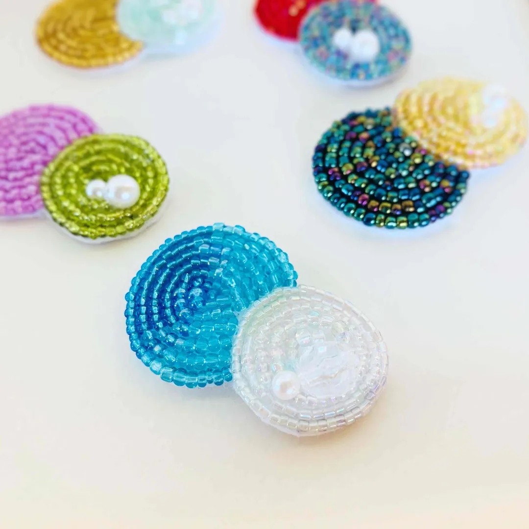 うさうささんのビーズ作品 | ビーズ 金具 ブローチピン カブセ 10個入り ゴールド・シ...