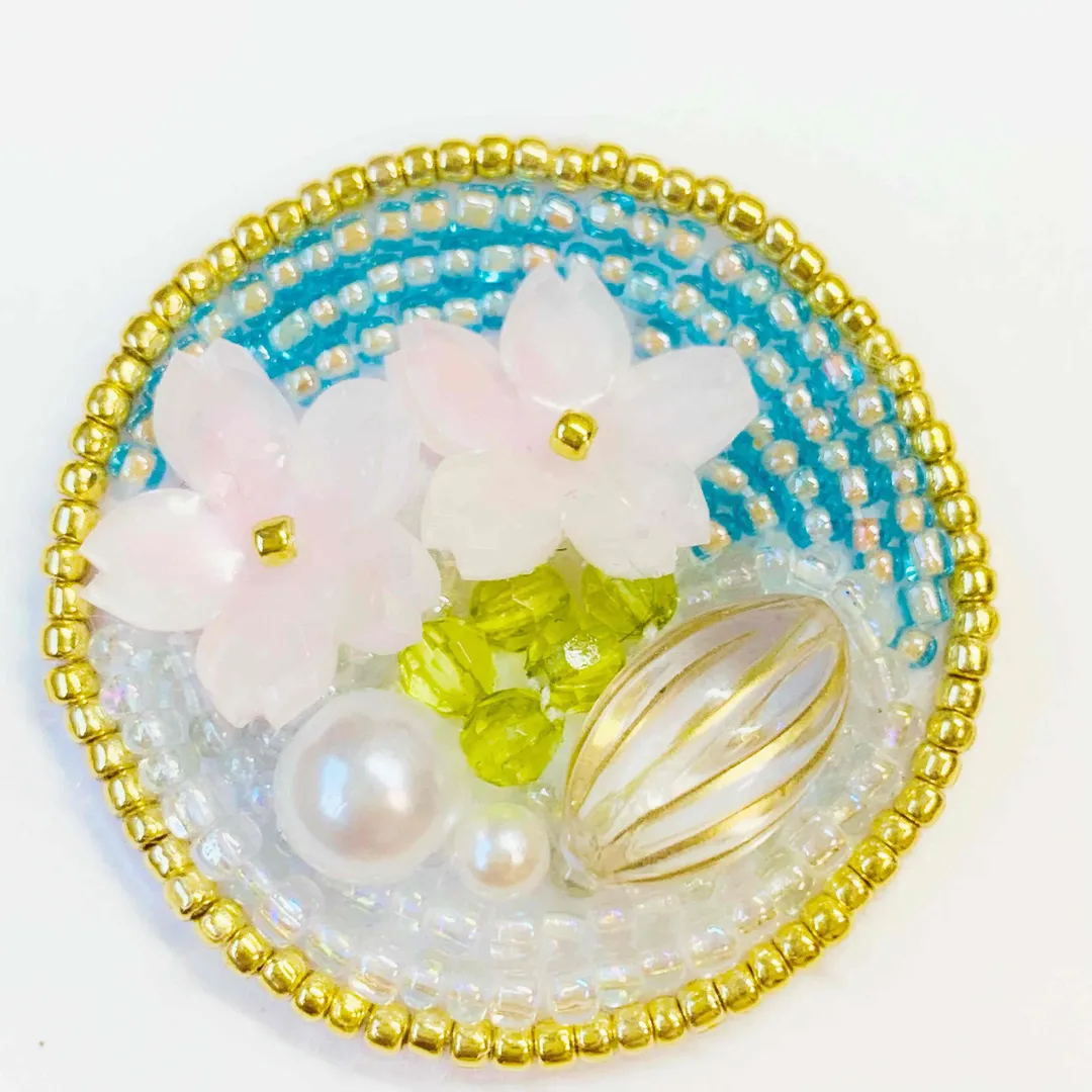 うさうささんのビーズ作品 | ビーズ 金具 ブローチピン カブセ 10個入り ゴールド・シ...