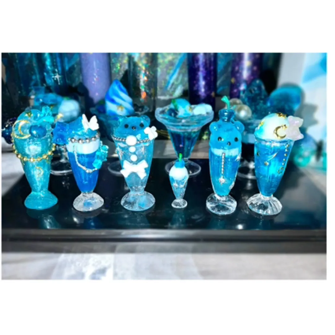 Yas /青ヰ鱗さんのレジン作品 | シリコンモールド グラス パフェ 3サイズ 3Dモールド