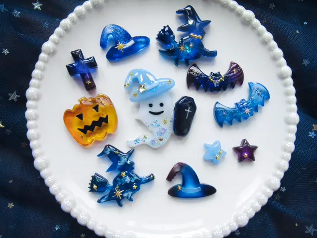 Yas /青ヰ鱗さんのレジン作品 | 【定期便】作家のためのレジン 200g