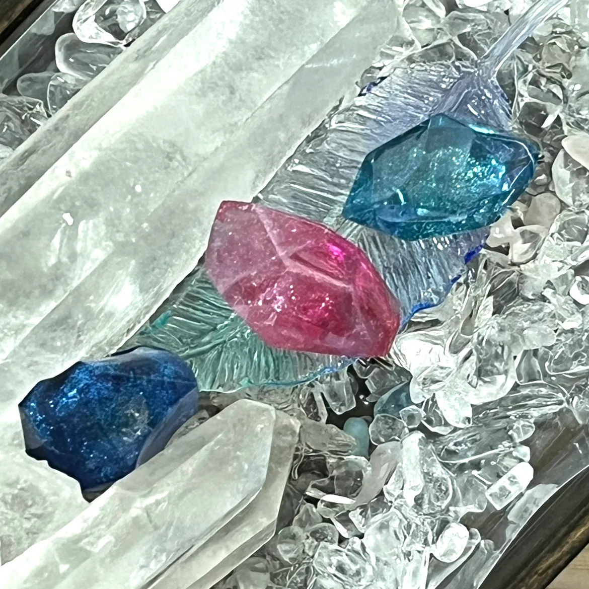 朔透Teoさんのレジン作品 | 作家のためのレジン 100g