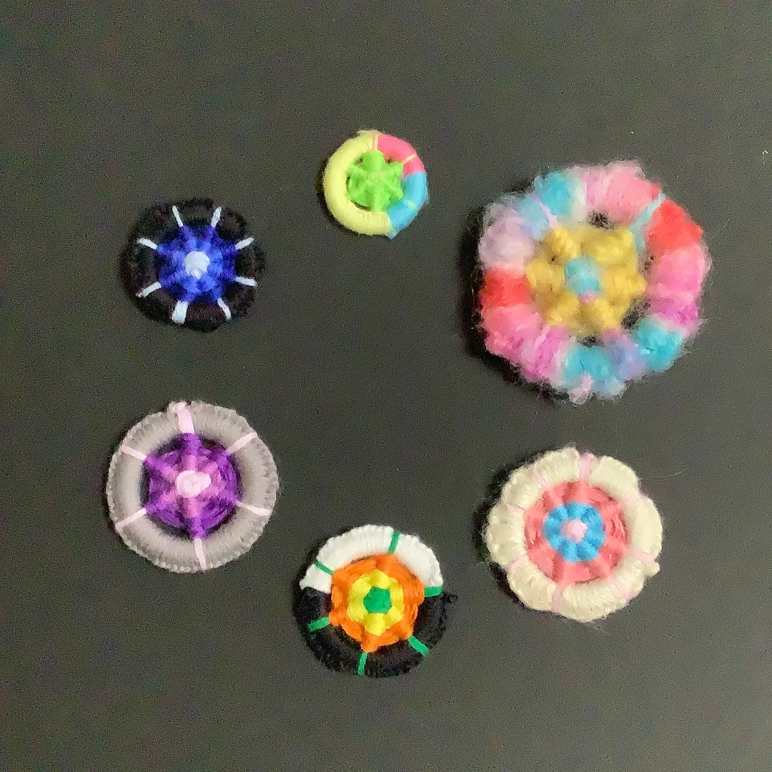 mintoiroさんのその他の
ハンドメイド作品 | 刺繍糸　土台リング（ワッシャー・プラリング・ニットリング)