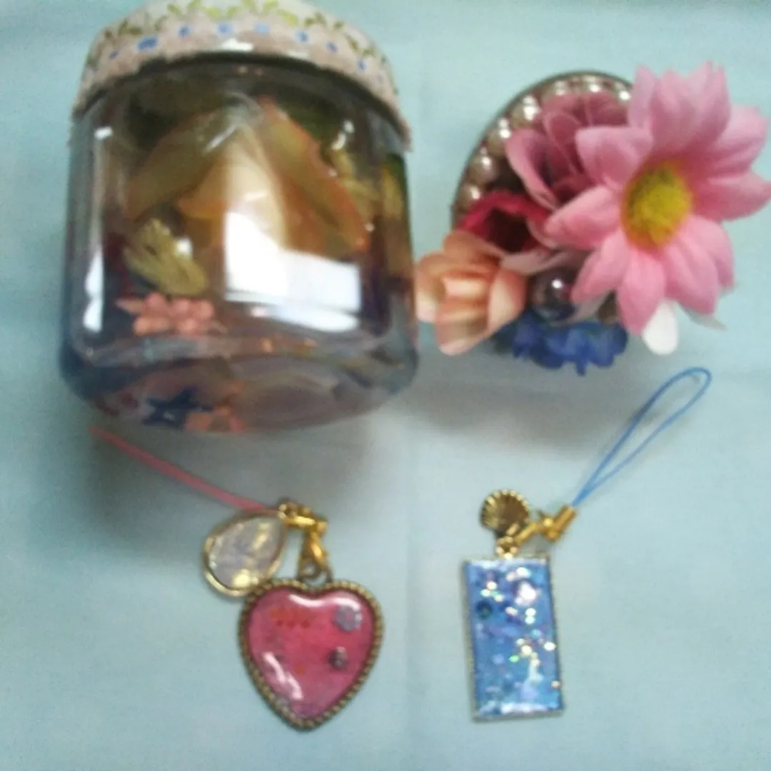 maki0770さんのレジン作品 | UVレジン。造花。ブリザーブドフラワー