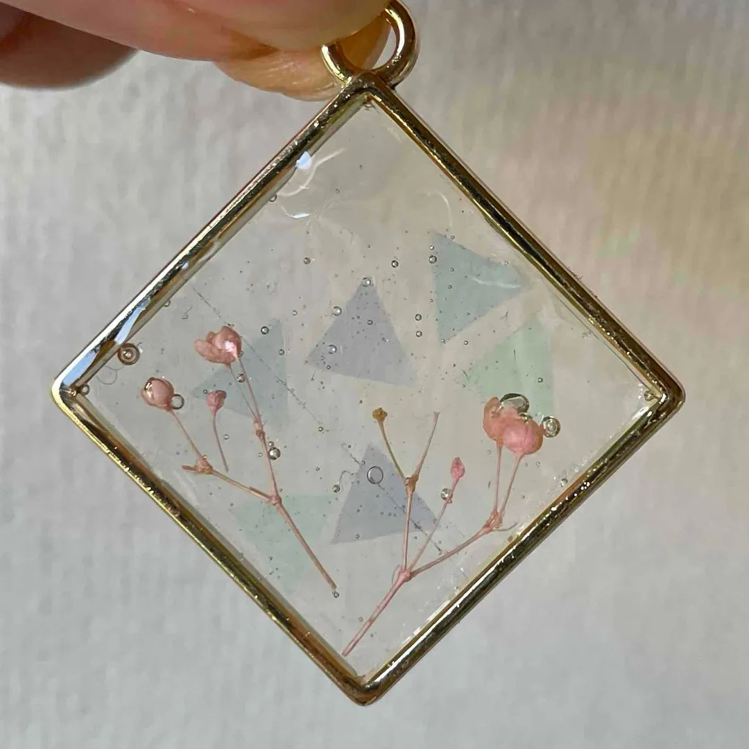Tokuさんのレジン作品