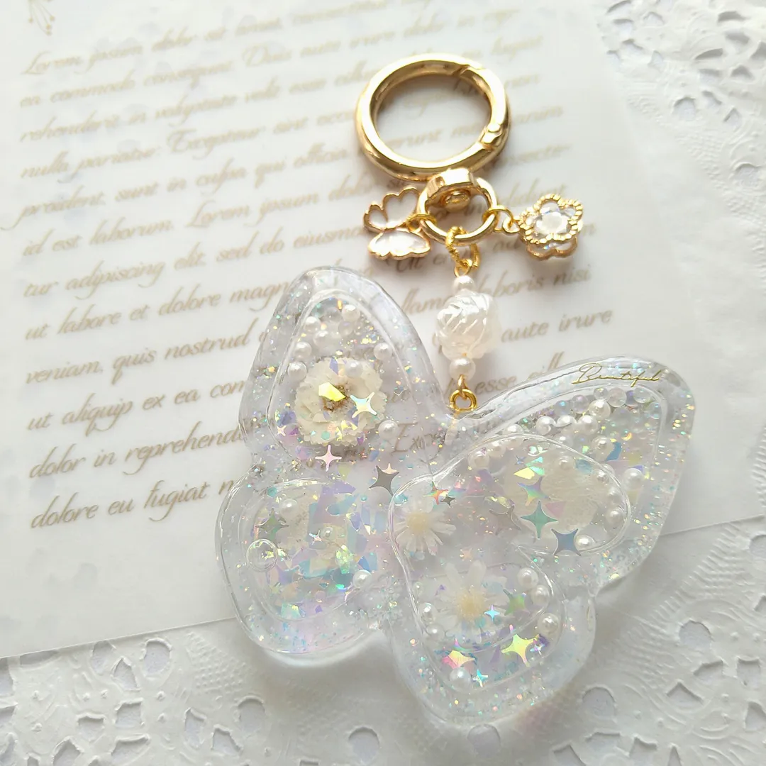 RinRinさんのレジン作品 | 超透明【大容量UV-LEDレジン液】70g 『コスパ＆クオリ...