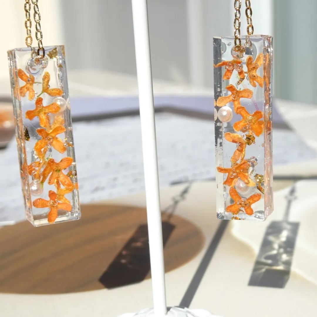 omiotukeさんのレジン作品 | 【追加用レジン1本100g】作家のためのレジン 200gの定...