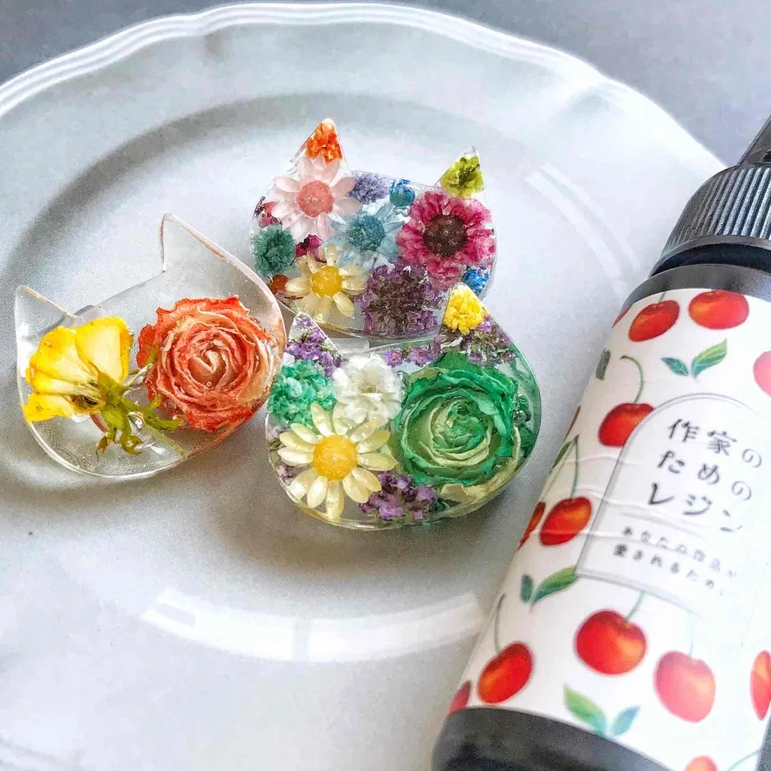 絵里奈さんのレジン作品 | 作家のためのレジン 25g