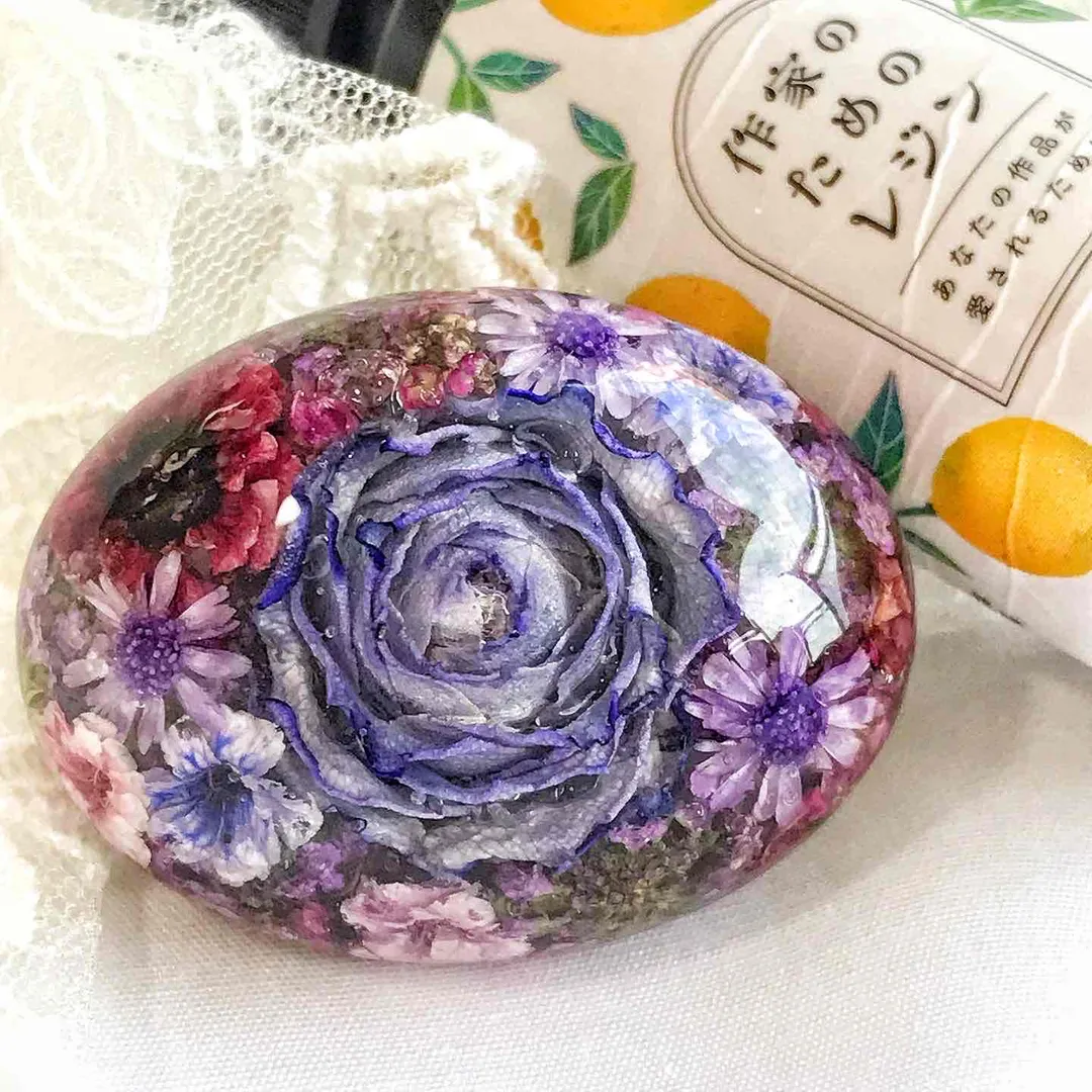 絵里奈さんのレジン作品 | 作家のためのレジン 25g