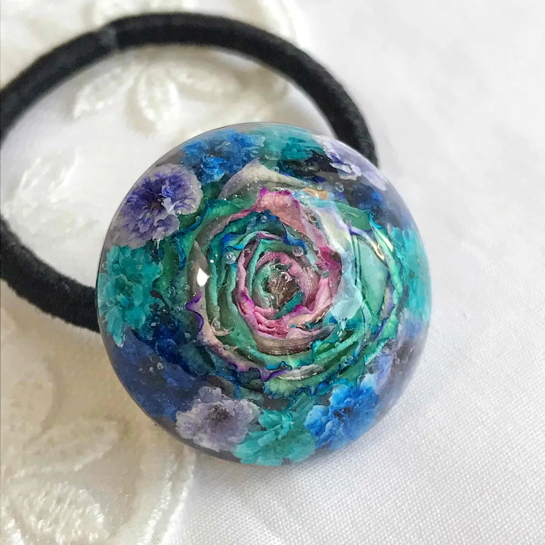 絵里奈さんのレジン作品 | UV-LEDレジン液 まさるの涙