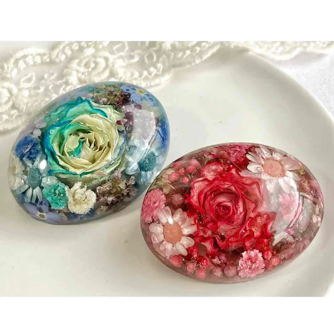 絵里奈さんのレジン作品 | 【定期便】作家のためのレジン 200g