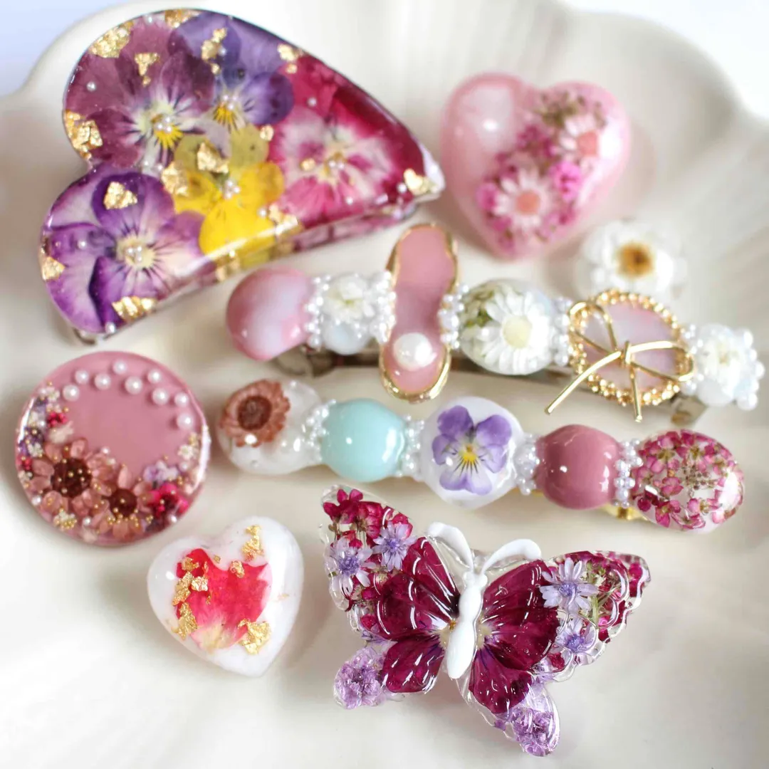 絵里奈さんのレジン作品 | 【定期便】作家のためのレジン 200g