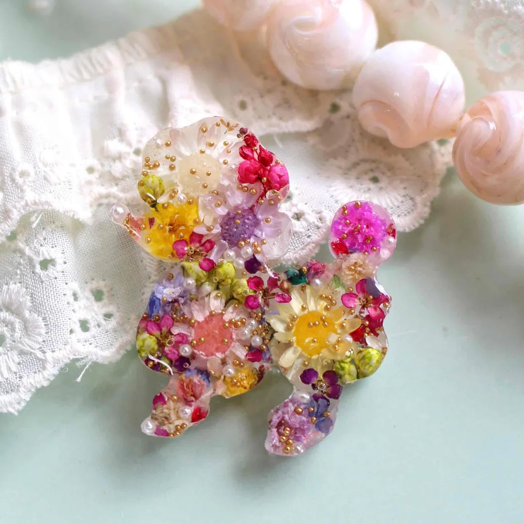 絵里奈さんのレジン作品 | 【定期便】作家のためのレジン 200g