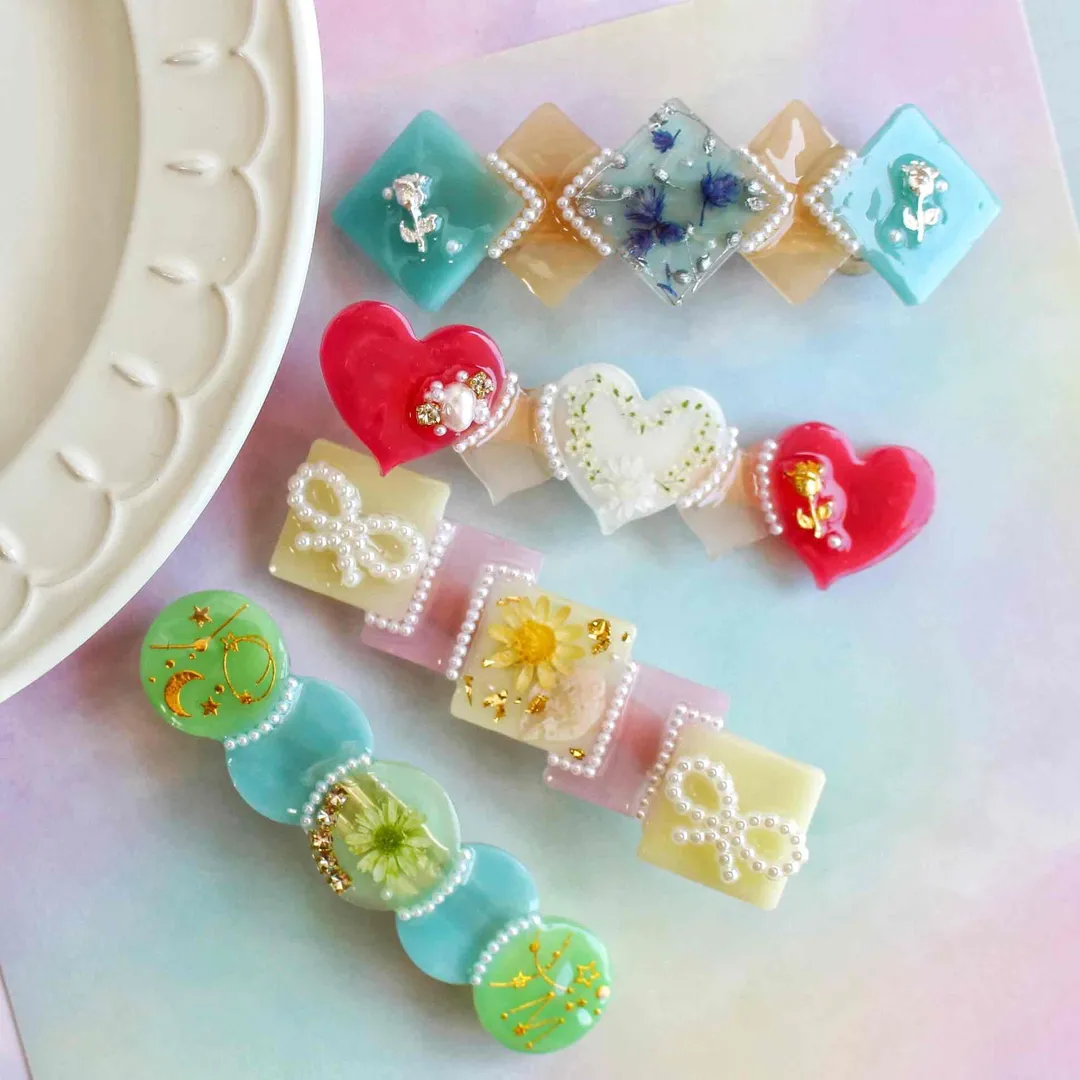 絵里奈さんのレジン作品 | 【定期便】作家のためのレジン 200g