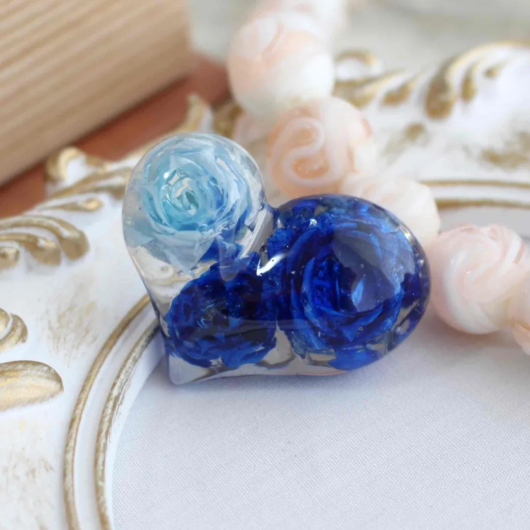 絵里奈さんのレジン作品 | 【定期便】作家のためのレジン 200g