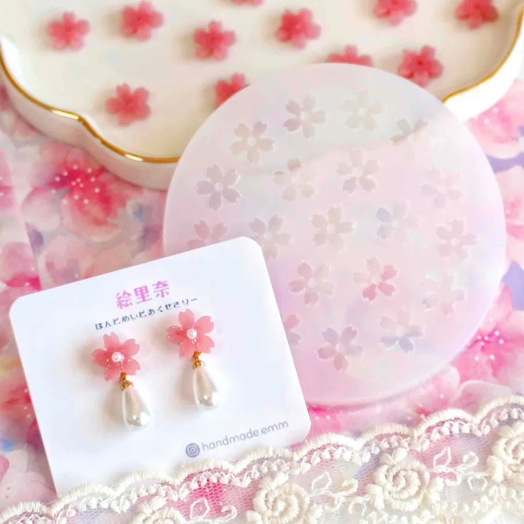 絵里奈さんのレジン作品 | 作家のためのレジン 「着色剤 濃縮カラーレジン10g 定番1...