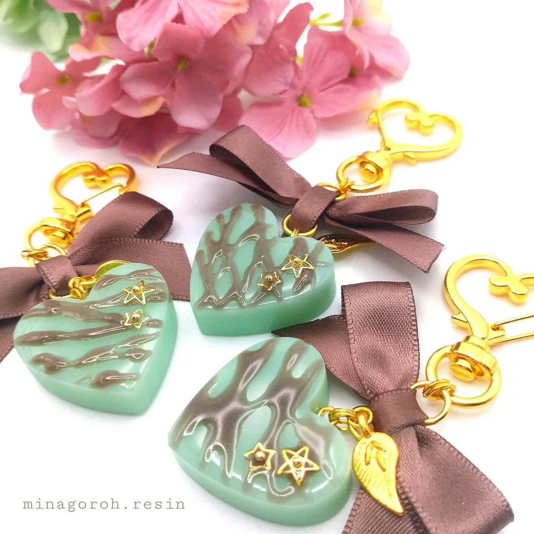 みなごろう♪さんのレジン作品 | 宝石の雫 レジン用着色剤 12色セット パジコ