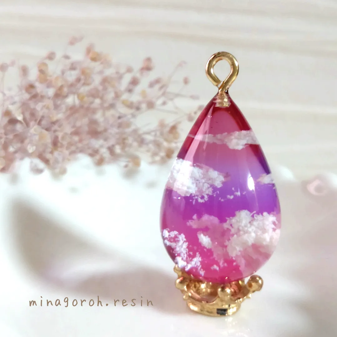 みなごろう♪さんのレジン作品 | 【追加用レジン1本100g】作家のためのレジン 200gの定...