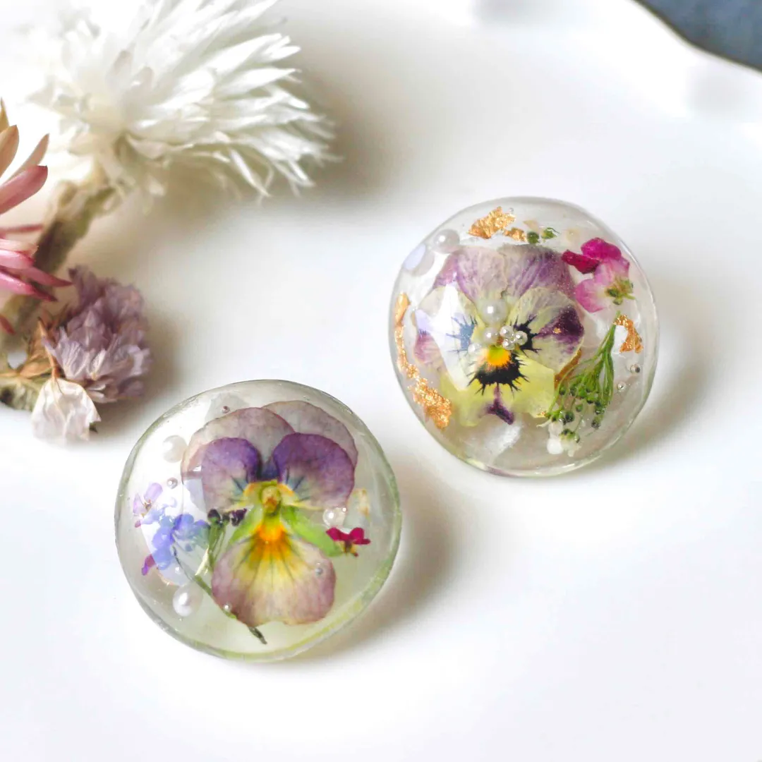 𝐂𝕠𝕞𝕒𝕣𝕚𝕞𝕒𝕕𝕖 (*こまり*)さんのレジン作品 | 作家のためのレジン 100g
