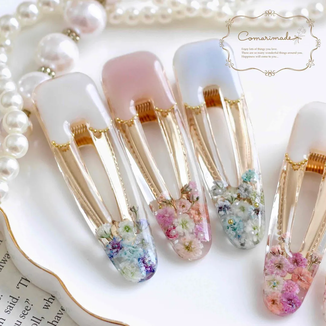 𝐂𝕠𝕞𝕒𝕣𝕚𝕞𝕒𝕕𝕖 (*こまり*)さんのレジン作品 | 【定期便】作家のためのレジン 200g