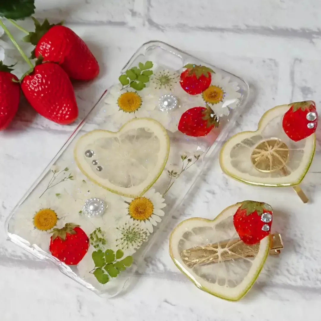 YUKlさんのレジン作品 | 清原 LED レジン液 25g 1本 1個 KIYOHARA...