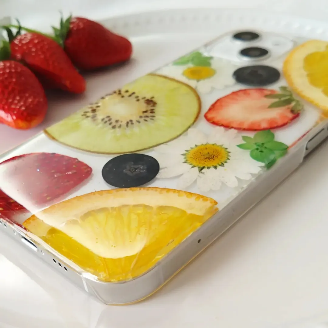 YUKlさんのレジン作品 | 作家のためのレジン 200g