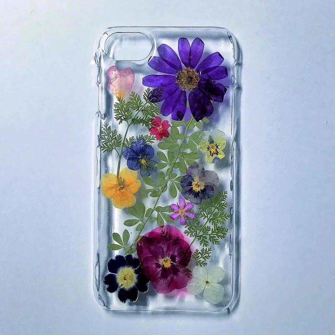 Une｜レジンアクセサリーさんのレジン作品 | 清原 UVクラフトレジン液 55g入り | レジン レジン液...