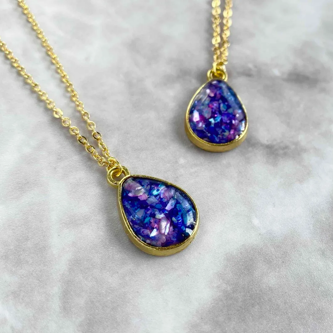 Une｜レジンアクセサリーさんのレジン作品 | 清原 UVクラフトレジン液 55g入り | レジン レジン液...