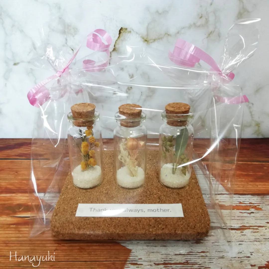 𝐻𝑎𝑛𝑎𝑦𝑢𝑘𝑖❁⃘*.ﾟはなゆきさんのその他の
ハンドメイド作品 | ドライフラワーブーケ
