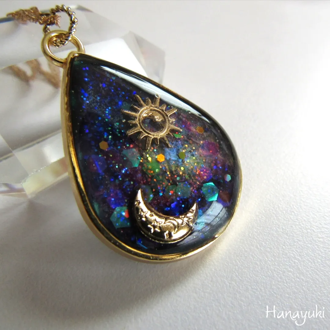 𝐻𝑎𝑛𝑎𝑦𝑢𝑘𝑖❁⃘*.ﾟはなゆきさんのレジン作品 | UV-LEDレジン液 タカラネイル