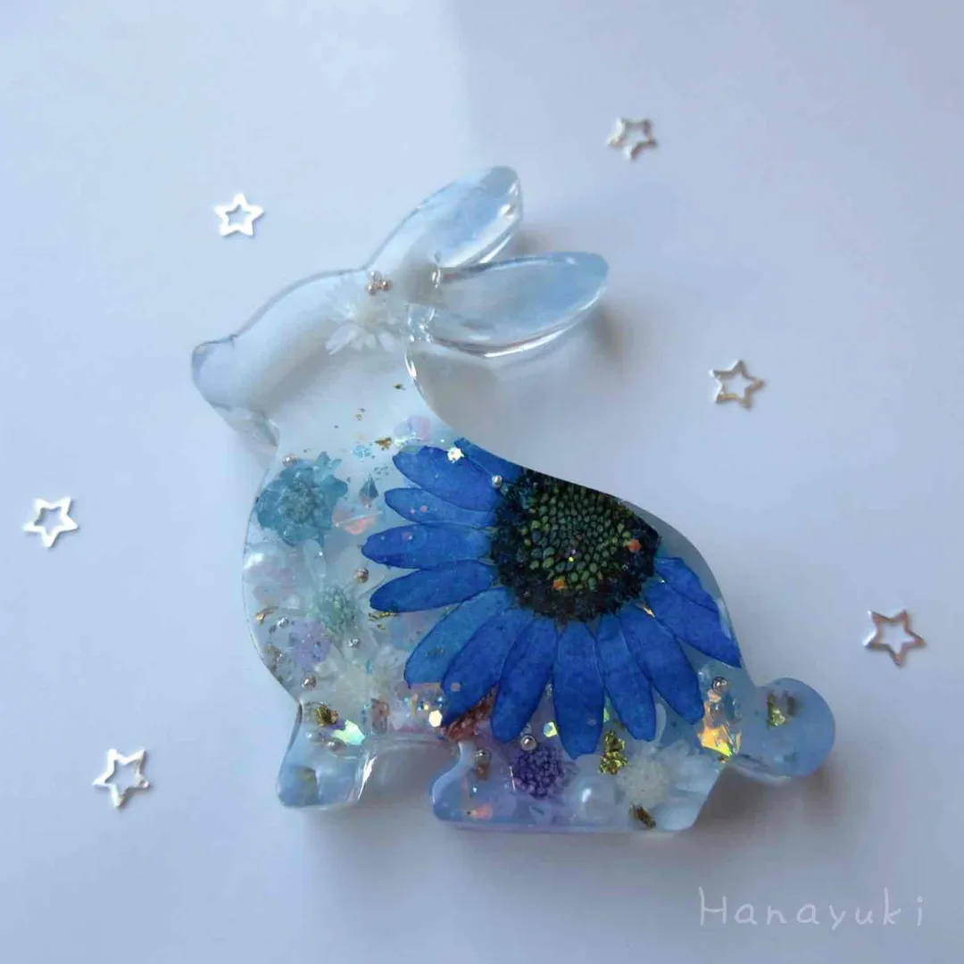 𝐻𝑎𝑛𝑎𝑦𝑢𝑘𝑖❁⃘*.ﾟはなゆきさんのレジン作品 | 【小分け】スターフラワー マルセラドライレジン用花材