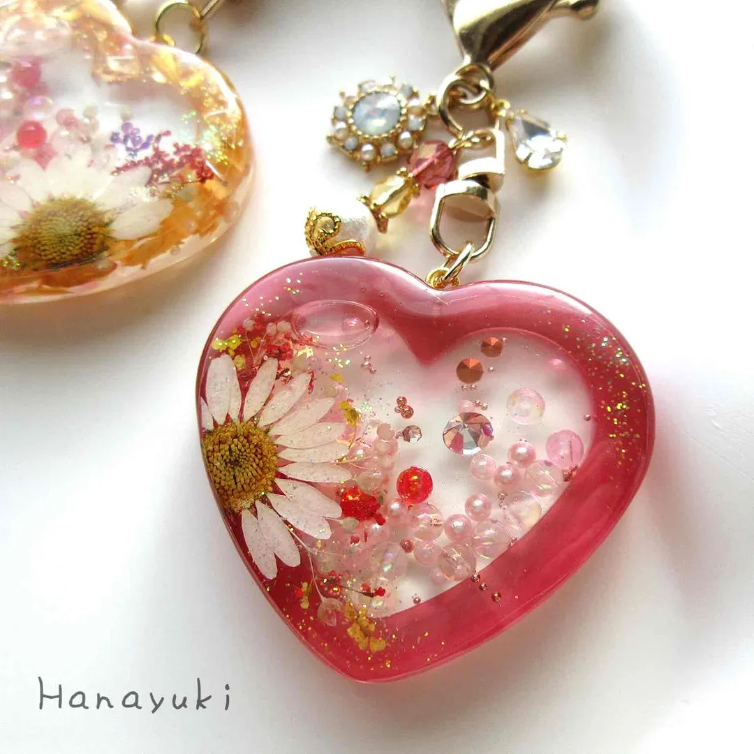 𝐻𝑎𝑛𝑎𝑦𝑢𝑘𝑖❁⃘*.ﾟはなゆきさんのレジン作品 | 【定期便】作家のためのレジン 200g