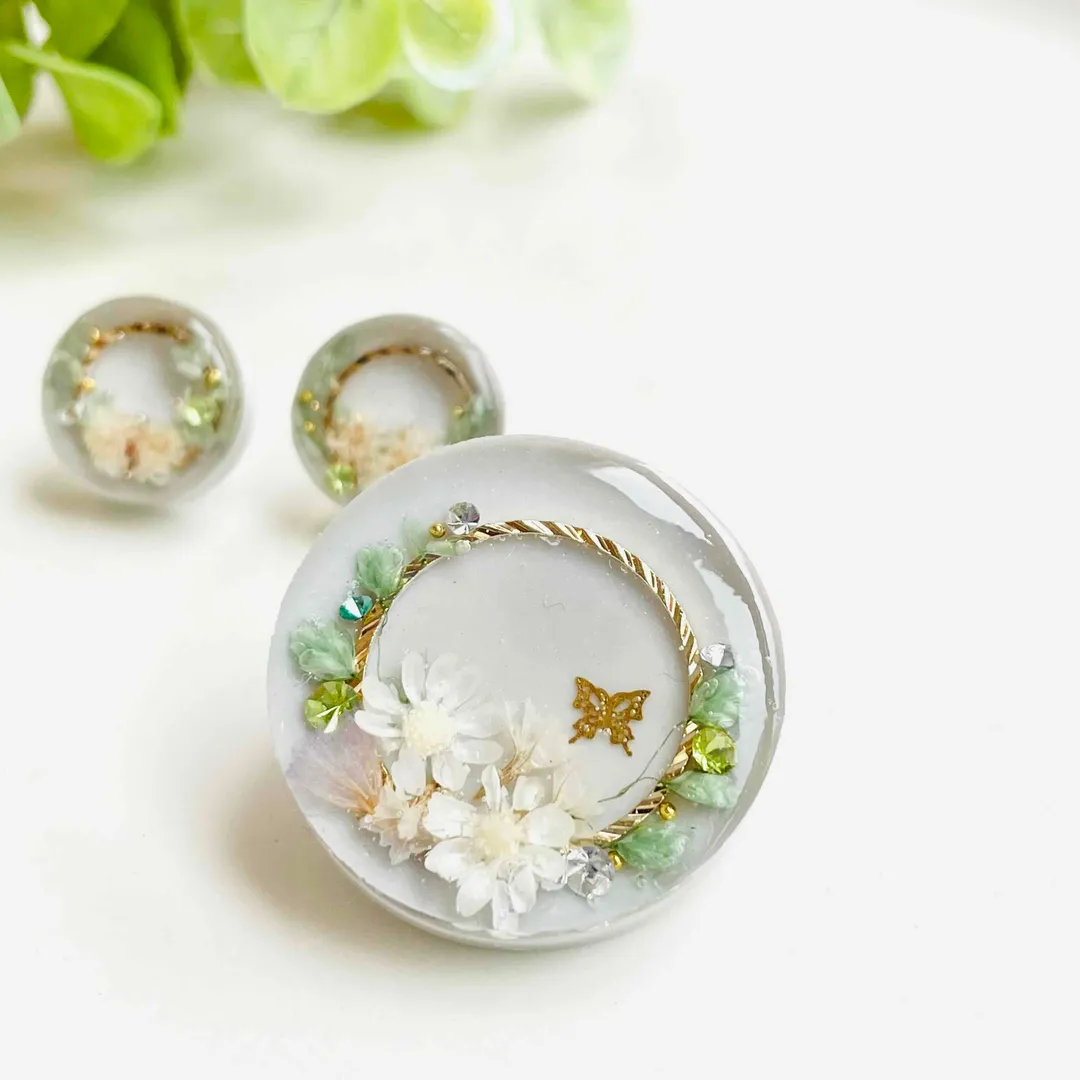 morigo.yさんのレジン作品 | LEDレジン液　キヨハラ　resin lab