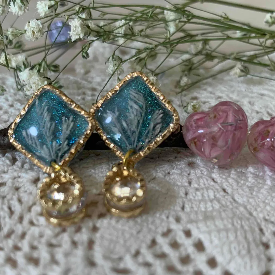 suzutaroさんのレジン作品 | 【お買い物マラソン★ポイント5倍】レジン液 大容量 100g...