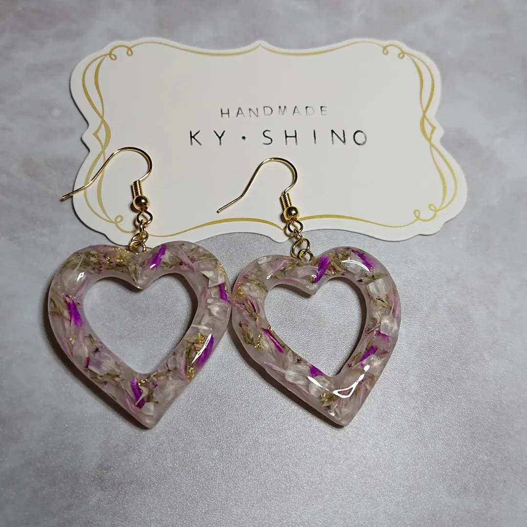 ky.shinoさんのレジン作品 | 超透明【大容量UV-LEDレジン液】70g 『コスパ＆クオリ...