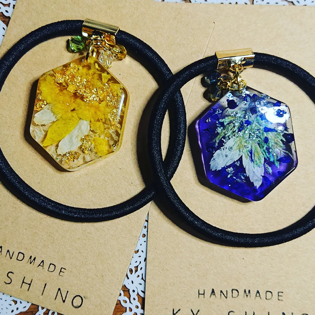 ky.shinoさんのレジン作品 | 改良版 最高峰のコスパ レジン液 大容量 100g 持続する...