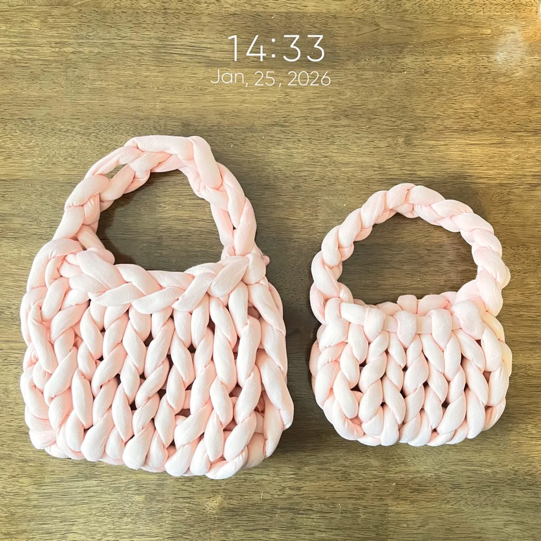 なつばめさんの編み物作品 | チャンキーヤーン(ピンク)[ダイソー]