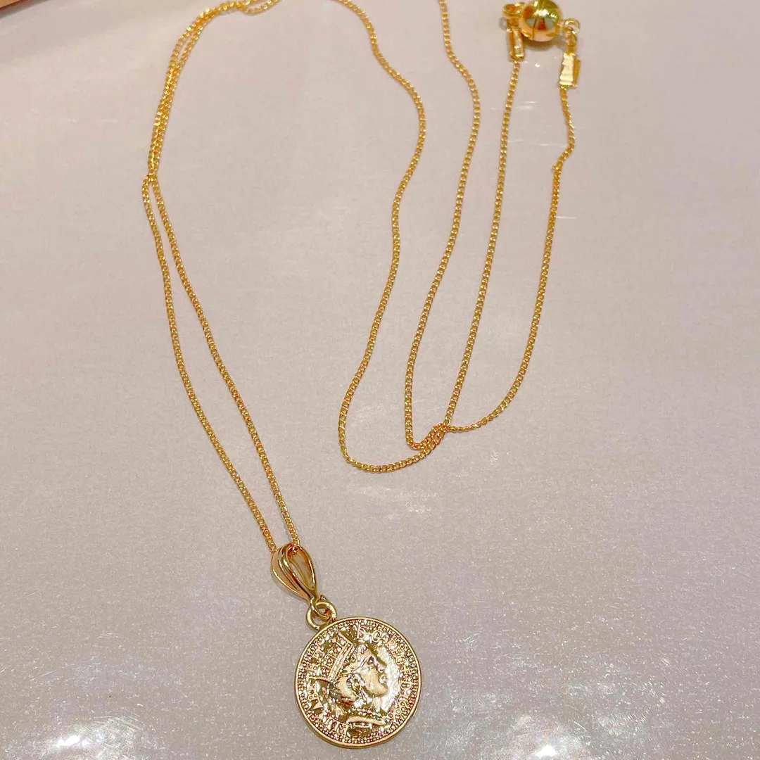 ayanoさんのパーツ
アクセサリー作品 | カット キ平ネックレスチェーン 1mm 40cm | チェー...