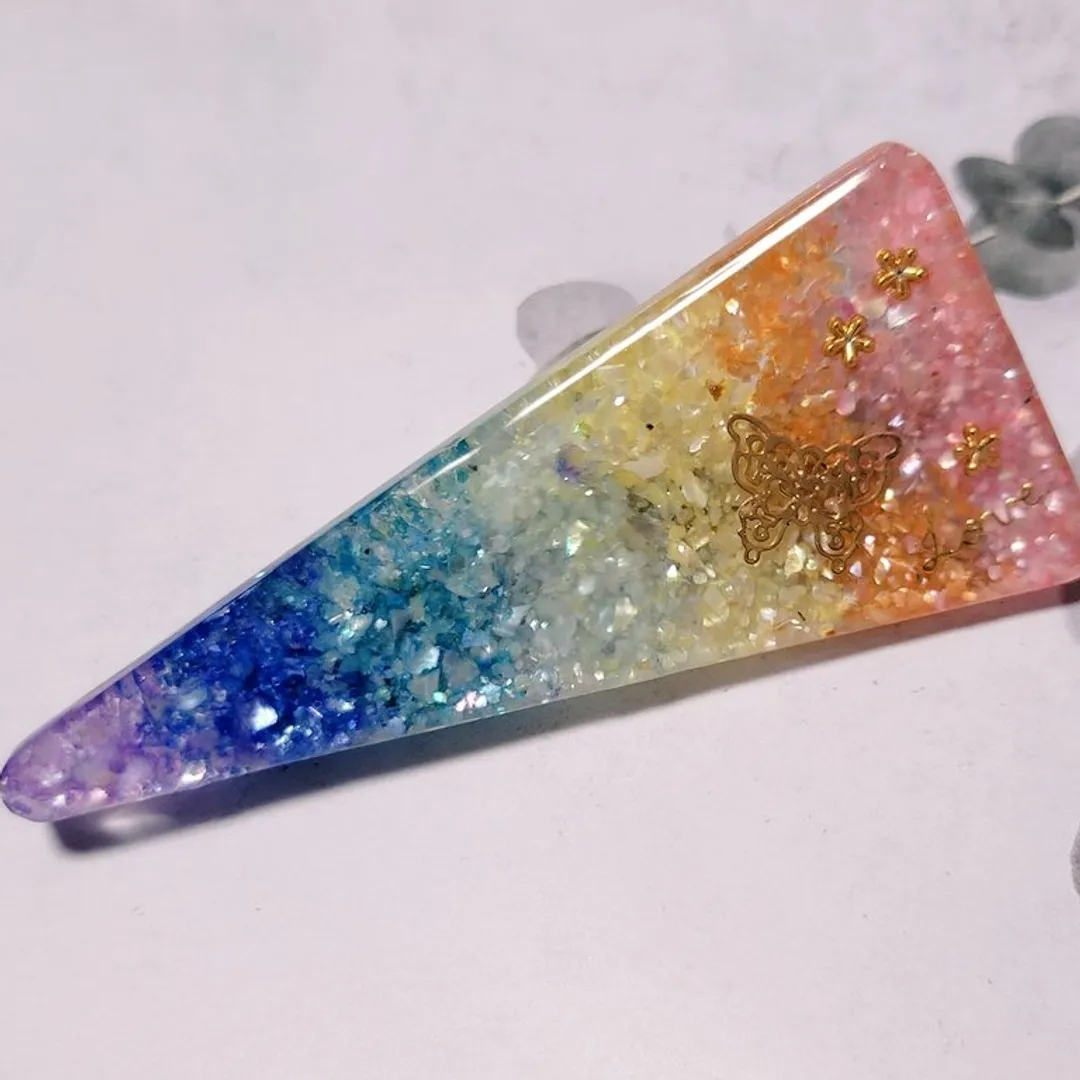 haco*nstructさんのレジン作品 | 【追加用レジン1本100g】作家のためのレジン 200gの定...