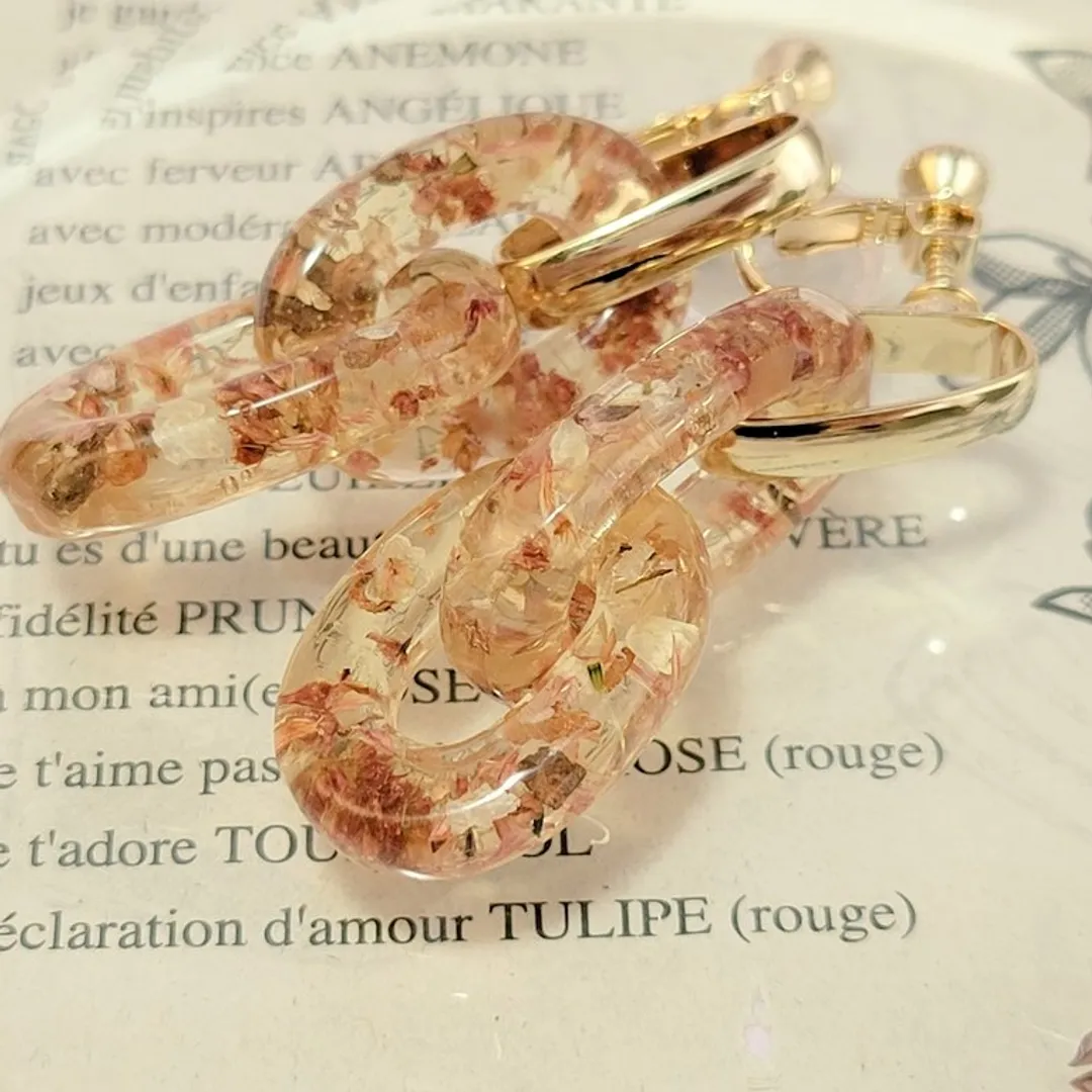 haco*nstructさんのレジン作品 | 【定期便】作家のためのレジン 200g