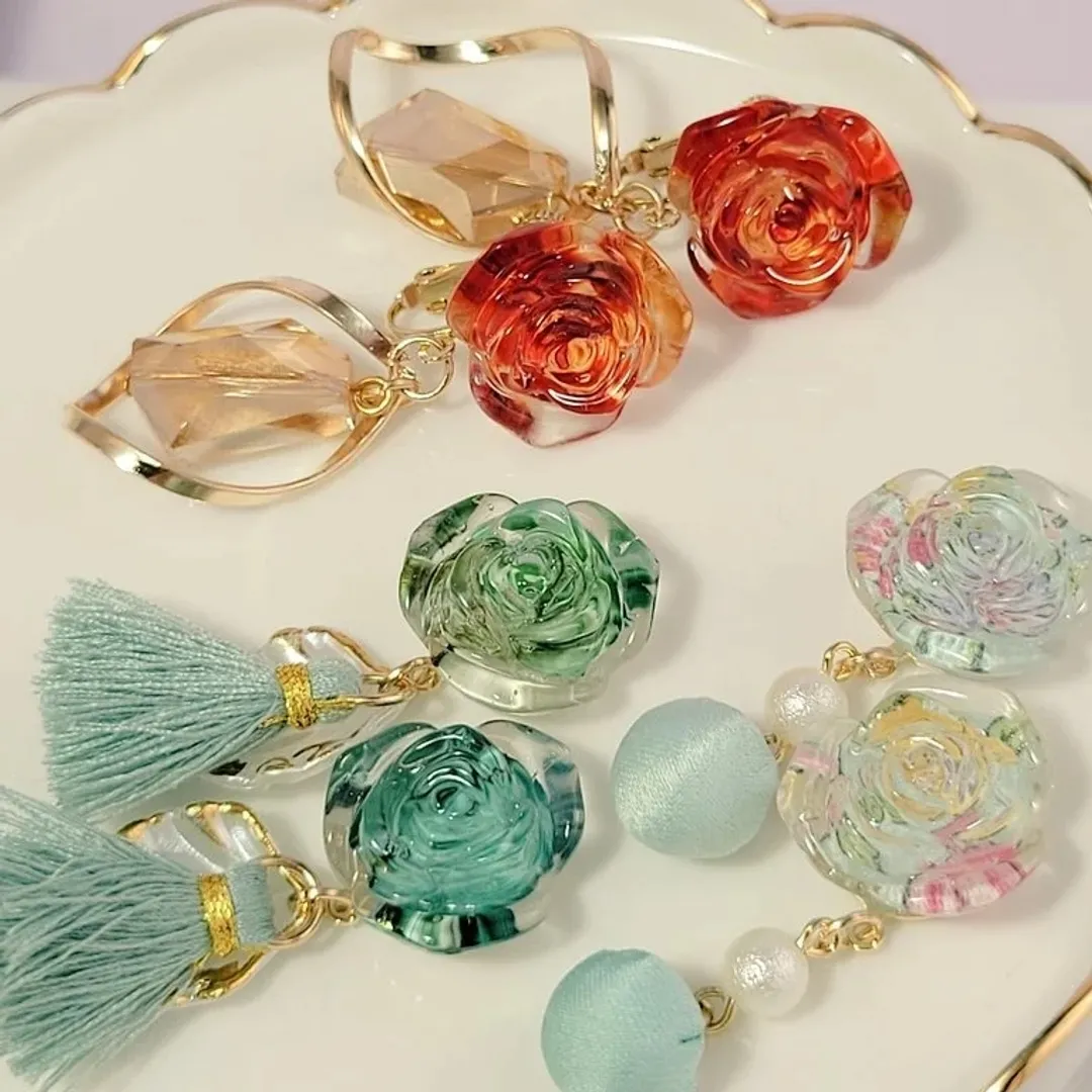 haco*nstructさんのレジン作品 | 【定期便】作家のためのレジン 200g