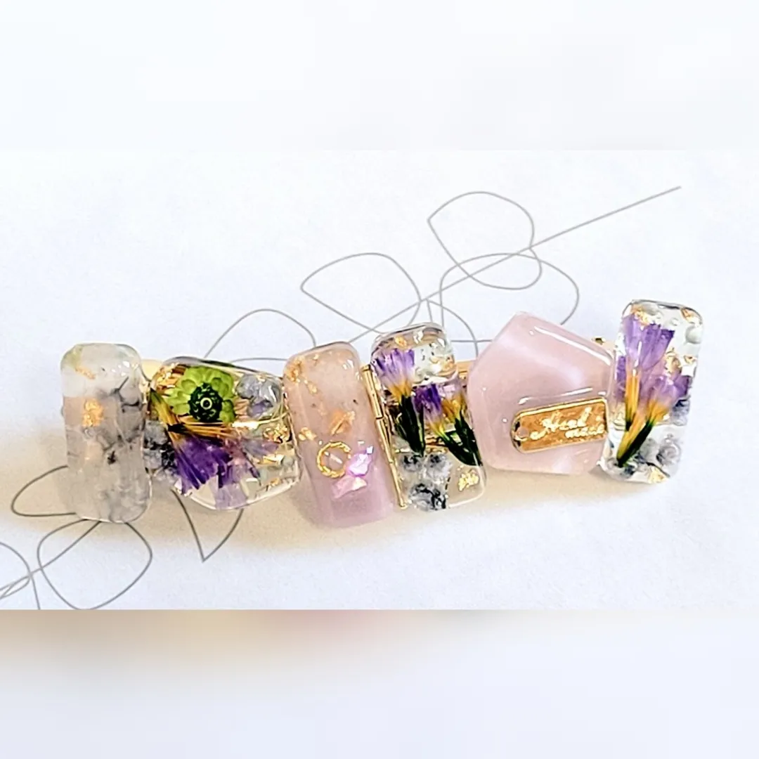 haco*nstructさんのレジン作品 | 【定期便】作家のためのレジン 200g