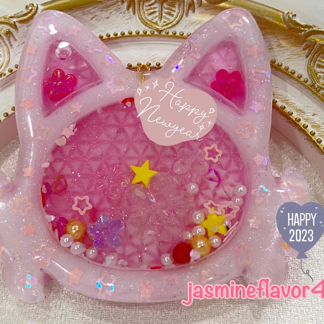 jasmineflavor46✴︎紡✴︎さんのレジン作品 | 【定期便】作家のためのレジン 400g