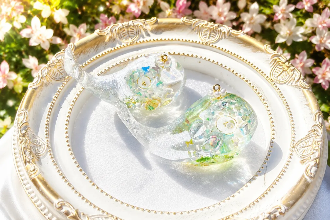 jasmineflavor46✴︎紡✴︎さんのレジン作品 | 作家のためのレジン じゃぼんコーティング どぼん液 200m...