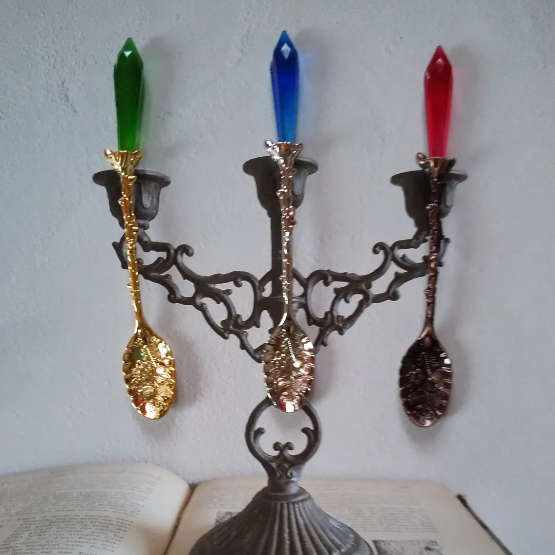 sio2（しお）さんのレジン作品 | 作家のためのレジン 「着色剤 濃縮カラーレジン10g 定番1...